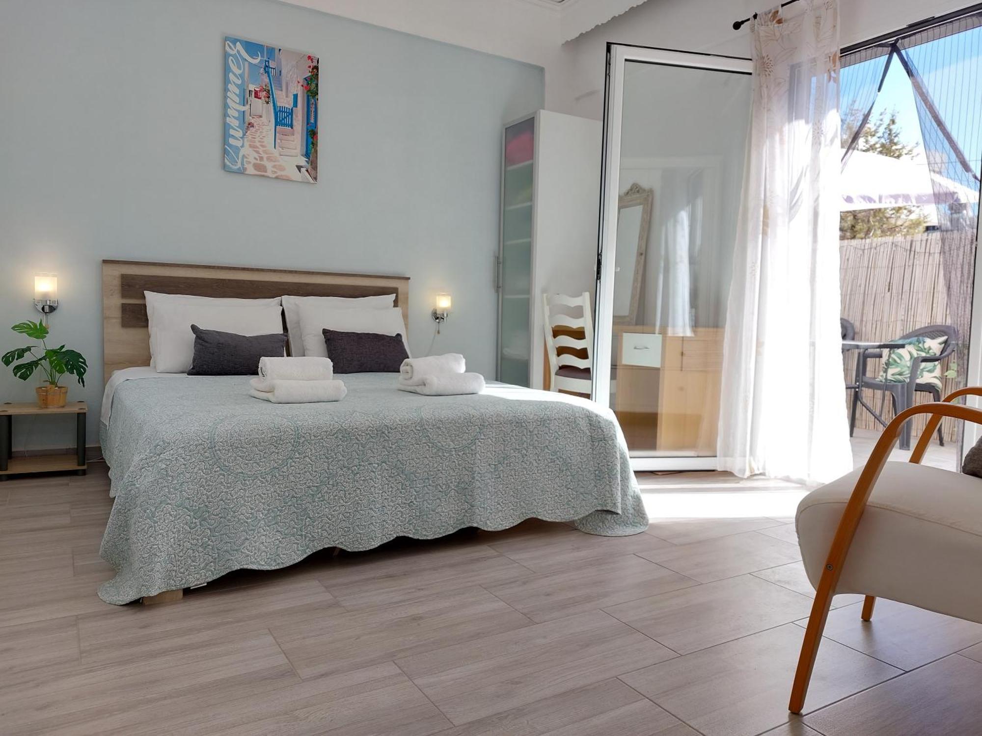 100 négyzetméteres, 2 hálószobás Apartman 1 fürdőszobával Heraklion területén Kültér fotó